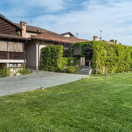 Il Giardino Di Ghilot Bed & Breakfast Cherasco