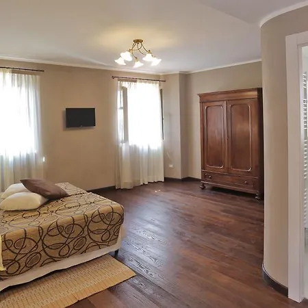 Il Giardino Di Ghilot 3*